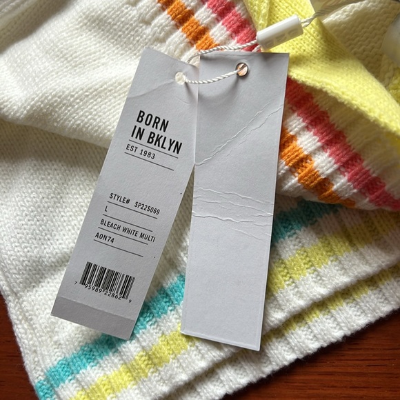 Sweater top - Picture 3 of 3